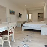 Πανσιόν Sicily Carini