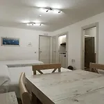 Πανσιόν Sicily 3*