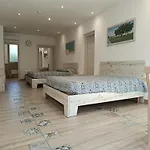 Πανσιόν Sicily 3*
